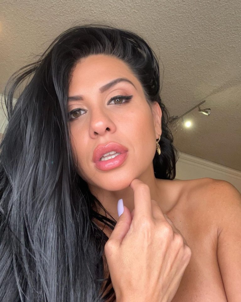 Sandy Love Biography 2024, Wiki, Age, Height, Career, Net Worth