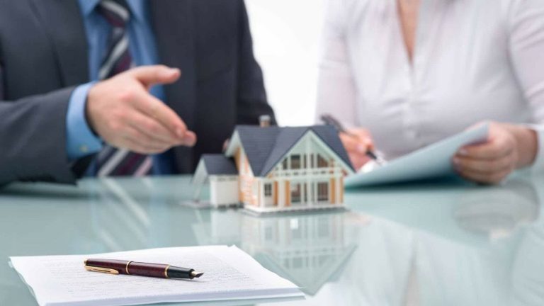 Becoming a Real Estate Agent in NYC: Your Ticket to Success